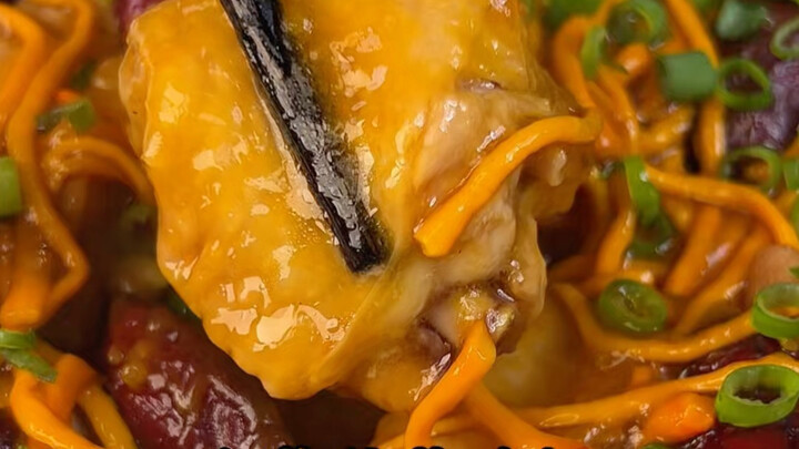 【Tanpa ribut, tanpa percikan minyak, segar dan berair — sayap ayam kukus dengan jamur cordyceps】