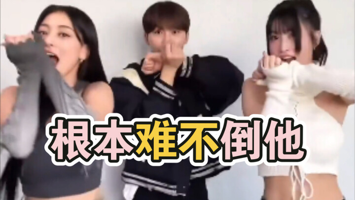 لا بد أن Seungkwan هو من أشد المعجبين بفرقة TWICE، فقد رقص 4 مرات في 20 ثانية فقط!
