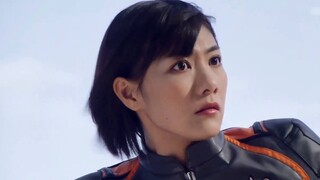 Buồn cười quá, mọi người trừ thuyền trưởng đều biết Soda là Ultraman Decai.