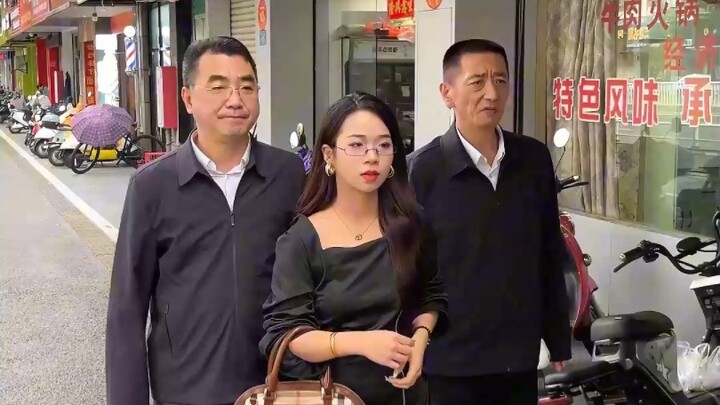 Setengah hidup merantau, pulang-pulang tetap jadi satpam.