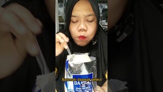 DYMA |ASMR RAW RICE EATING |Makan Beras | asmrrawriceeating| #asmrsounds  #asmr #shorts #mukbang(2)