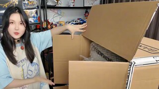 Bandai Gundam 1999 official lucky bags are unboxed twice and a transport box is also seen!