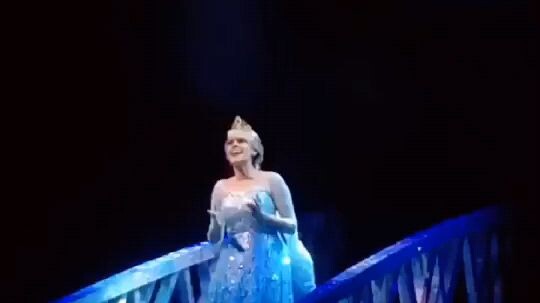 Donna Louden as Elsa Transformation Frozen At The Hyperion (Video not mine)