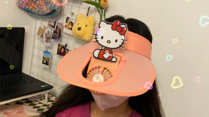 Who could say no to a hat with a built-in fan? It’s sun-protective, cool, and pretty stylish!