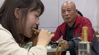 大爷：这要是我闺女就好了！