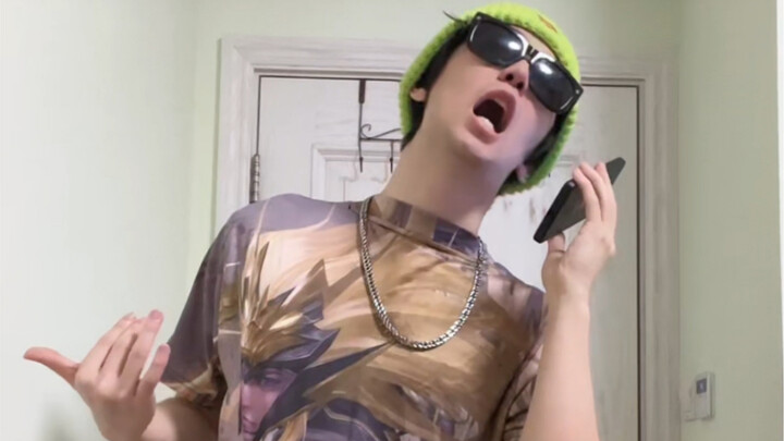 عندما تتصل بأمك في شنغهاي من المدرسة...