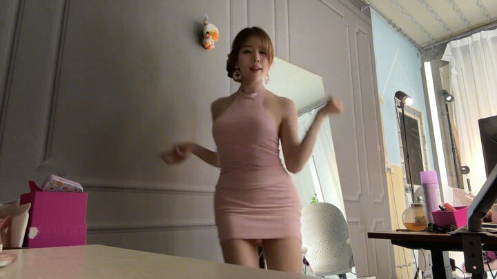 Ayo puji aku, biar aku dengar omong kosongmu!