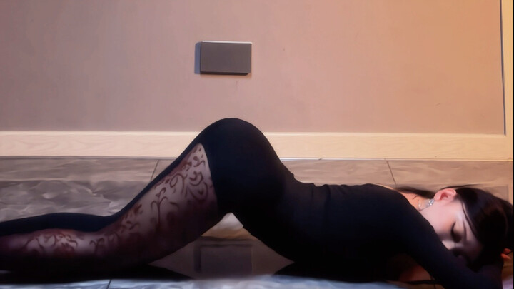 Little floor show