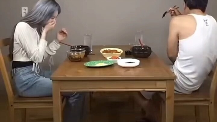 อาซีปา, นั่นมันหมาจรจัดไม่ใช่เหรอ?