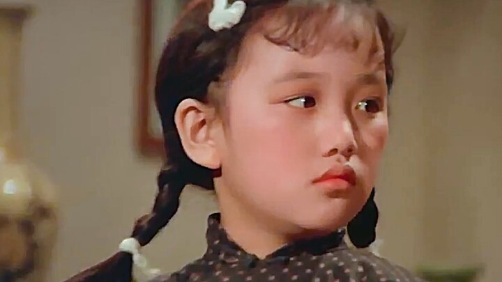 A classic domestic film with large scale, where mother and daughter have to bow to life in order to 