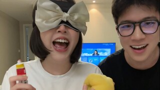 Bercinta adalah dua orang bersama-sama melakukan hal-hal aneh