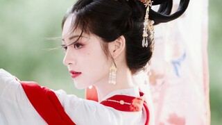 Mom Yang: The Ultimate in Traditional Chinese Style Looks