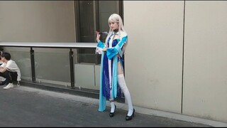 Cute and bright cosplay Shanghai girls