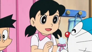 Doraemon: What does the closet where little Doraemon usually sleeps look like? Let's take a look