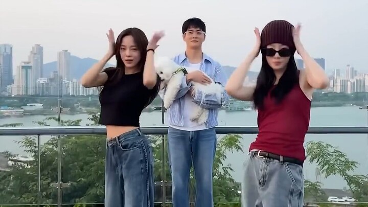 I’m going to die of laughter—another episode of the series! [I.O.I] 260524: Kim Sejeong, Jung Chaeye