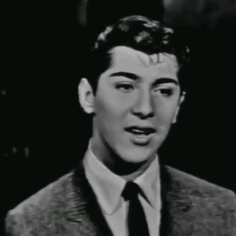 Put your head on my shoulder - Paul Anka