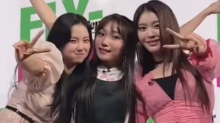 تحدي الرقص لفرقة Kep1er Wing Wing