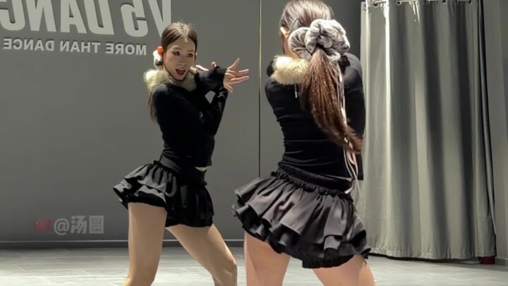 Apink 《Love Me More》วัยเยาว์ของใครกลับมาแล้ว!!