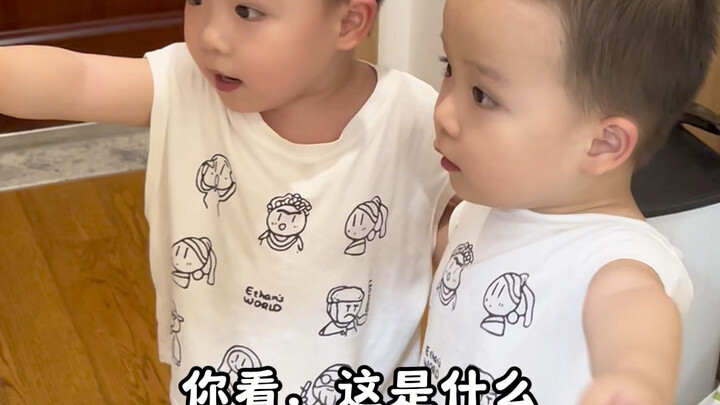 Are twins always this funny when they’re together?