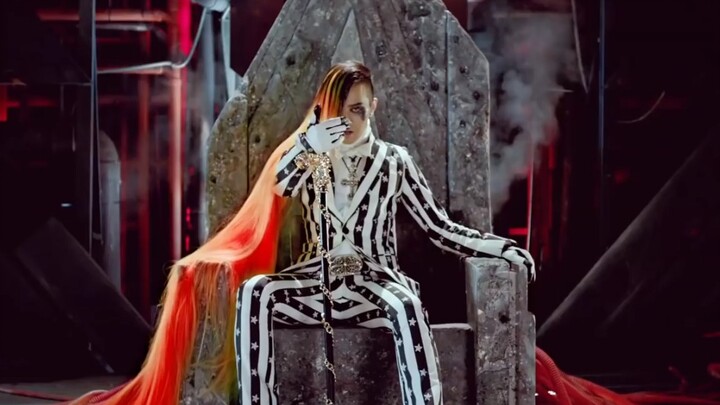แบล็กพิงก์ «KILL THIS LOVE» X บิกแบง «FANTASTIC BABY» ยักษ์ใหญ่จาก YG นี่เท่จริงๆ