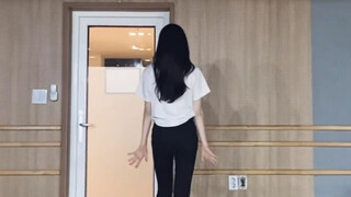 【李彩演｜练习室】油管播放过10w的特别视频 紫光夜练习室