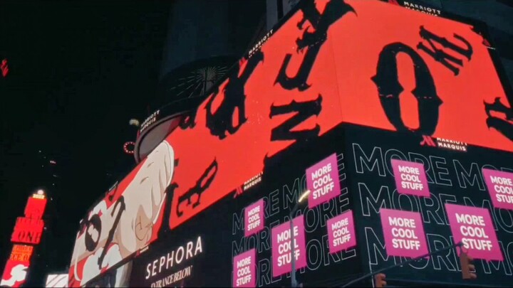 《海贼王Red》草帽团的悬赏贴在了纽约时代广场，one piece是真实存在的！！！