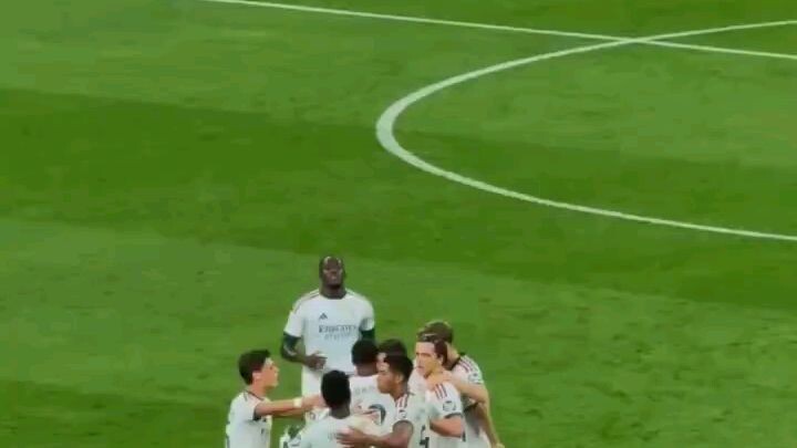 Mbappé's Left-Foot Wonder Goal! Full Highlights | Real Madrid 4-1 Real Sociedad | #shorts #Mbappé