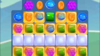 Bergembira bersama bermain candy crush