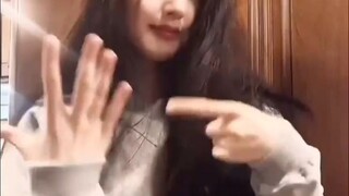 Zhao Lusi tiktok dance