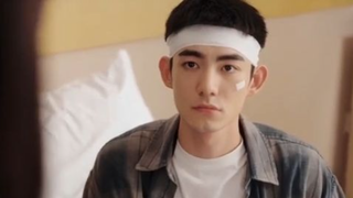 CEO muda yang sangat posesif mengusir semua pria di sekitarku demi mendapatkanku