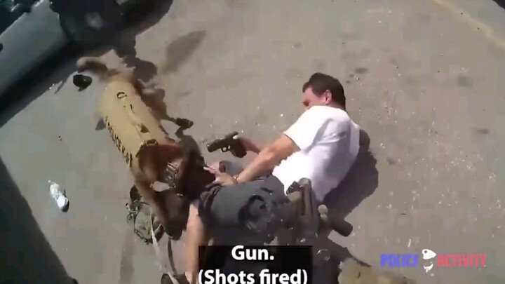 U.S. police crackdown at the scene