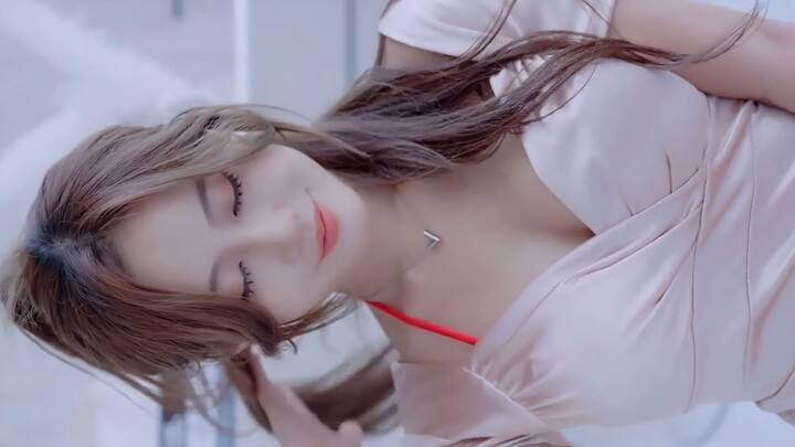 [4K룩북] 매력적인 드레스와 빨간 란제리 세트의 룩북 모델 [Amazing Korean Girl Lookbook] Attractive dress