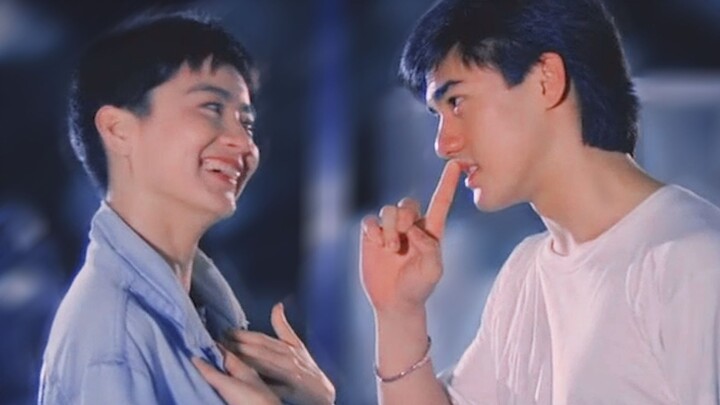 “Tình yêu của chú cún nhỏ kém tuổi lúc nào cũng chân thành và nồng cháy.”