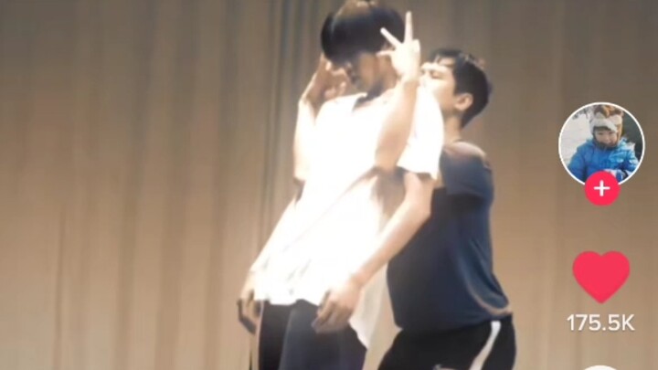 Video do fan người Hoa của Minh Hạo trên TikTok làm