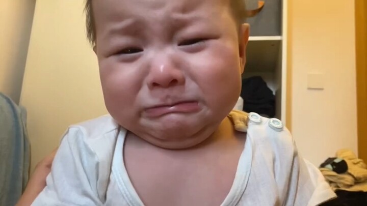 Mom went to work, and Mom couldn't mention it. When she mentioned Mom, she cried in grievance. It wa