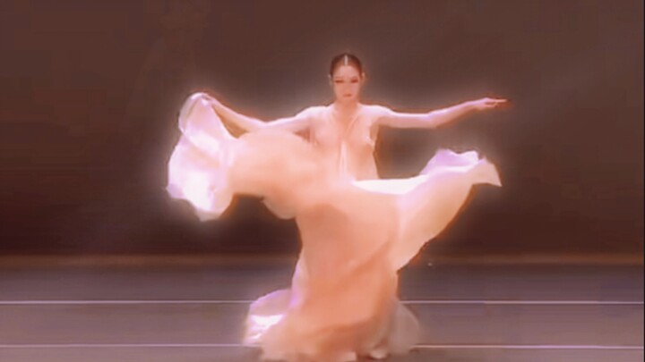 With every breath, the skirt blooms into flowers