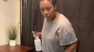 做事时太容易分心的我本人，最后忙活了一天，发现啥都没做完！
