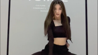 一秒带大家进入蹦迪现场！有没有如此近距离且高清的看过仙女的真面容？