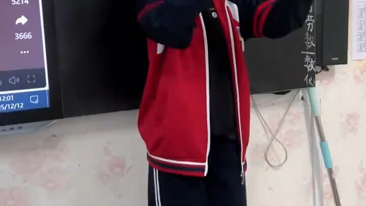 تقليد هاندان بشكل ساخر 😂