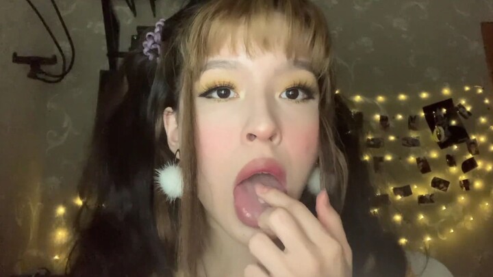 【Lezzy bunny】กินลูกอม