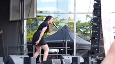 SIP_SIP___Jasmine_Sandlas_LIVE_@_5X_Block_Party_2018___Surrey_Central_City_Plaza
