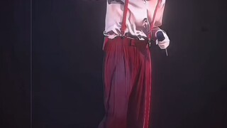 “Yang mencintaiku, yang membenciku, aku ingin berterima kasih pada kalian semua”