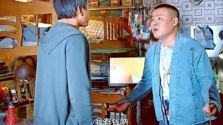 أحيانًا يمكن للعاطفة العميقة أن تُثمر حبًا، لكن أحيانًا تُعامل العاطفة العميقة فقط على أنها...