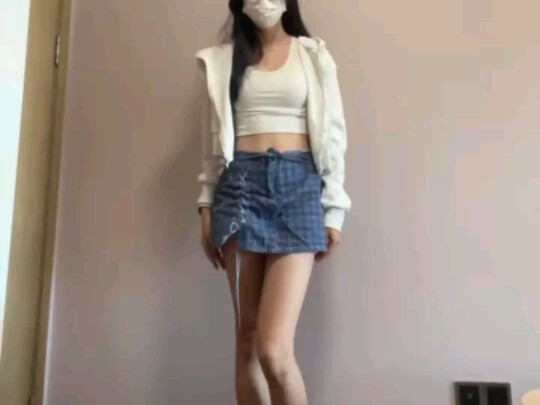 you&me cover dance | dancing in the moonlight~~| school hasn't started yet, so I don't know if the t