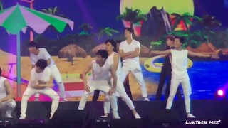 คริส สิงโต (Krist Singto) แด๊นซ์กระจายในงานวายอายเลิฟยู // 26/01/2019