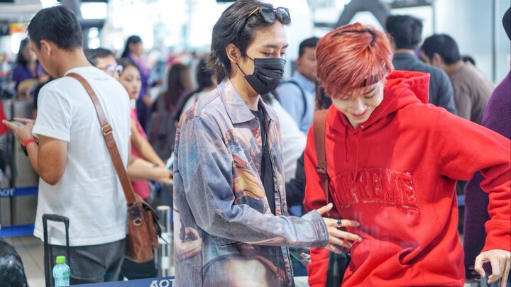 【Tangji】【MarkGun】【KlaNo】The honeymoon trip of the young couple—MarkGun