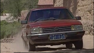 男人开车外出被有夫艳妇一眼相中！