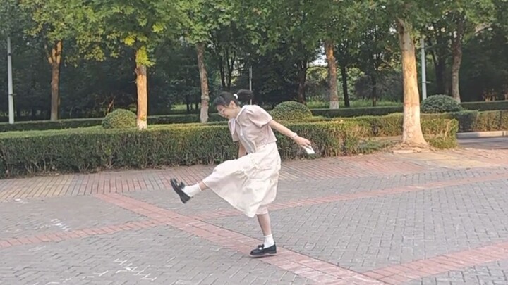 Kicking Away the Whole Midsummer with One Kick (Freshman Shenanigans for the New Semester)
