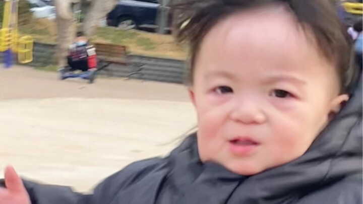 一岁半女儿长得好老