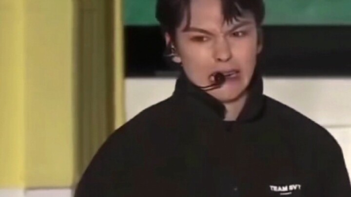 Master of thick mask application, Cui Hanrui (duck head for survival)